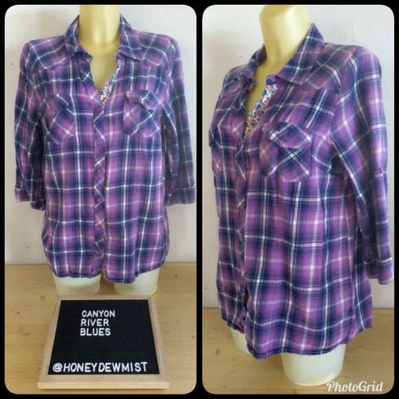 Canyon River Blues Tops - 🌹5/25🌹• Canyon River Blue • Plaid Button Down